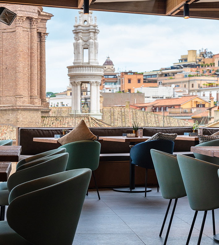 Maio Restaurant & Rooftop